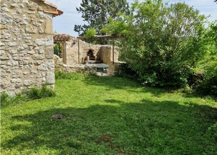 Hameau De Capuran Nyaraló